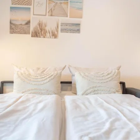 54 Grad Nord App 8 Apartament